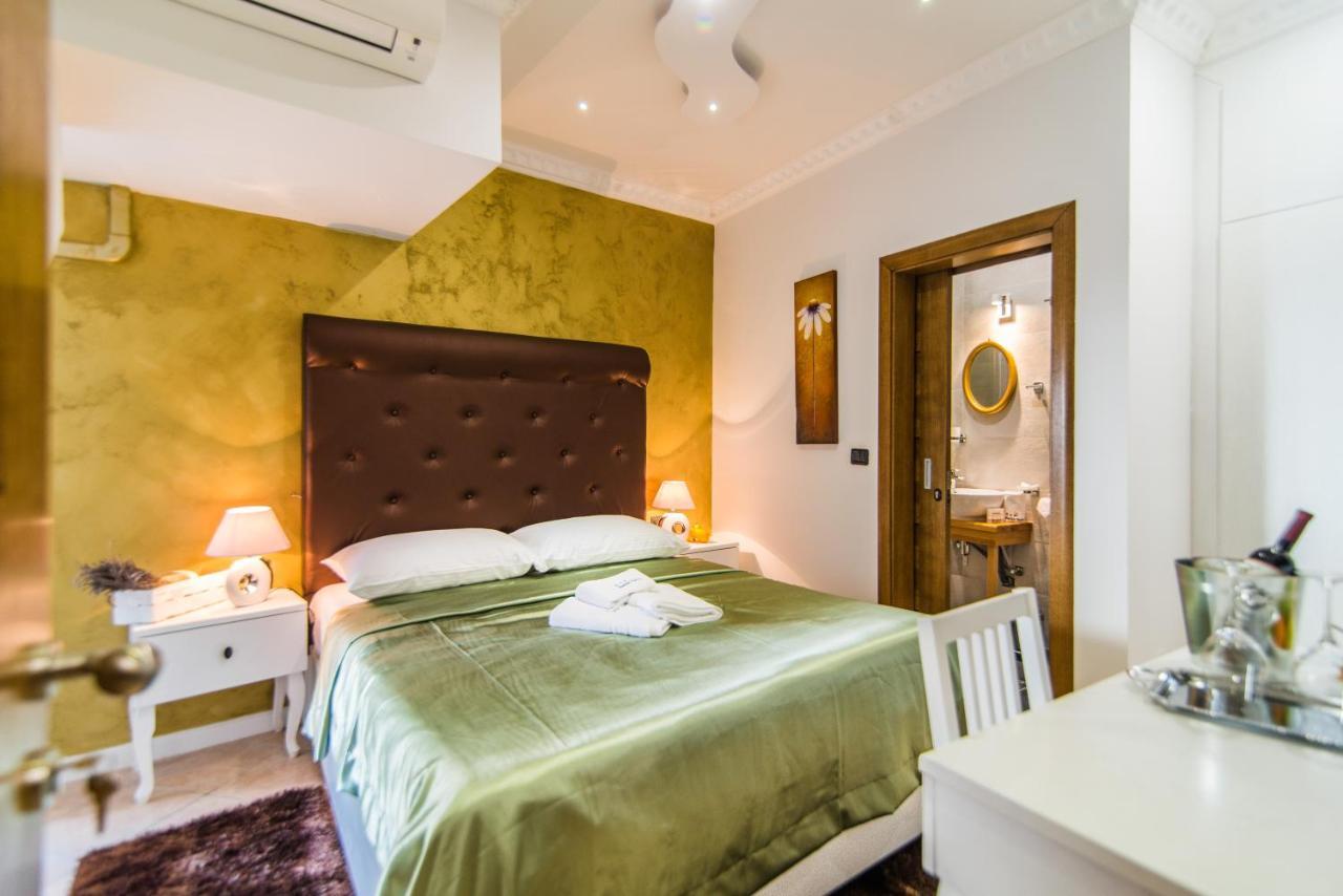 Bella Natka Bed And Breakfast ロヴィニ エクステリア 写真