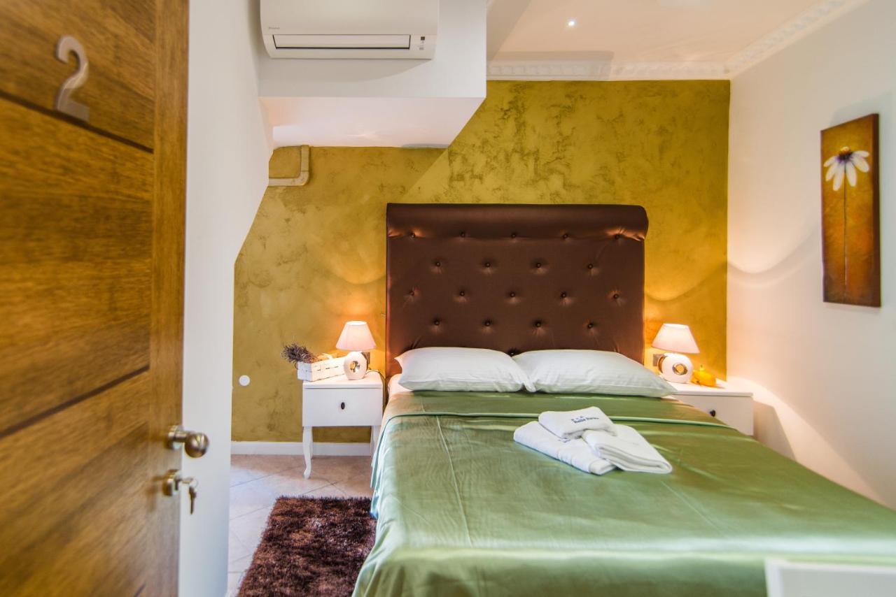 Bella Natka Bed And Breakfast ロヴィニ エクステリア 写真