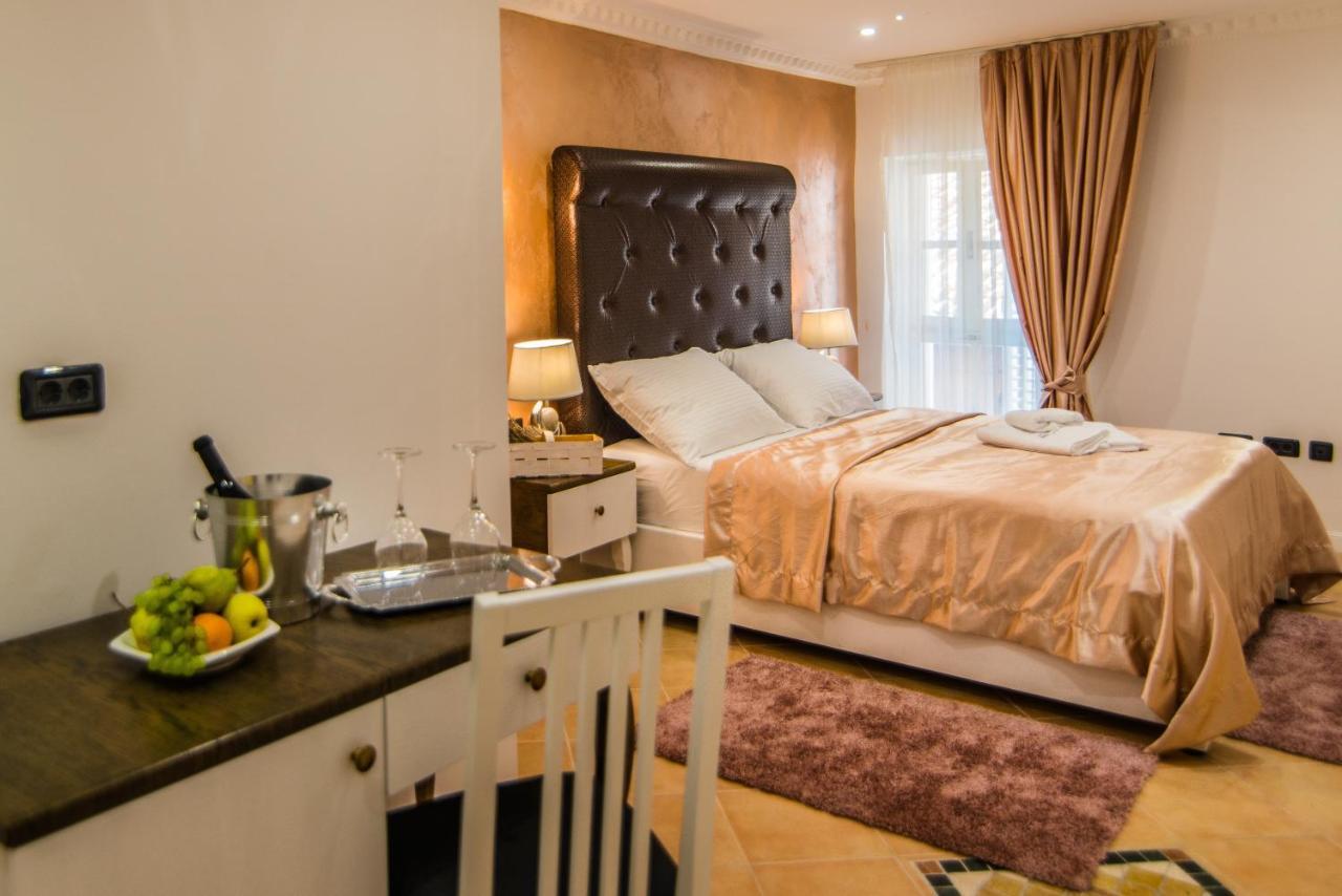 Bella Natka Bed And Breakfast ロヴィニ エクステリア 写真
